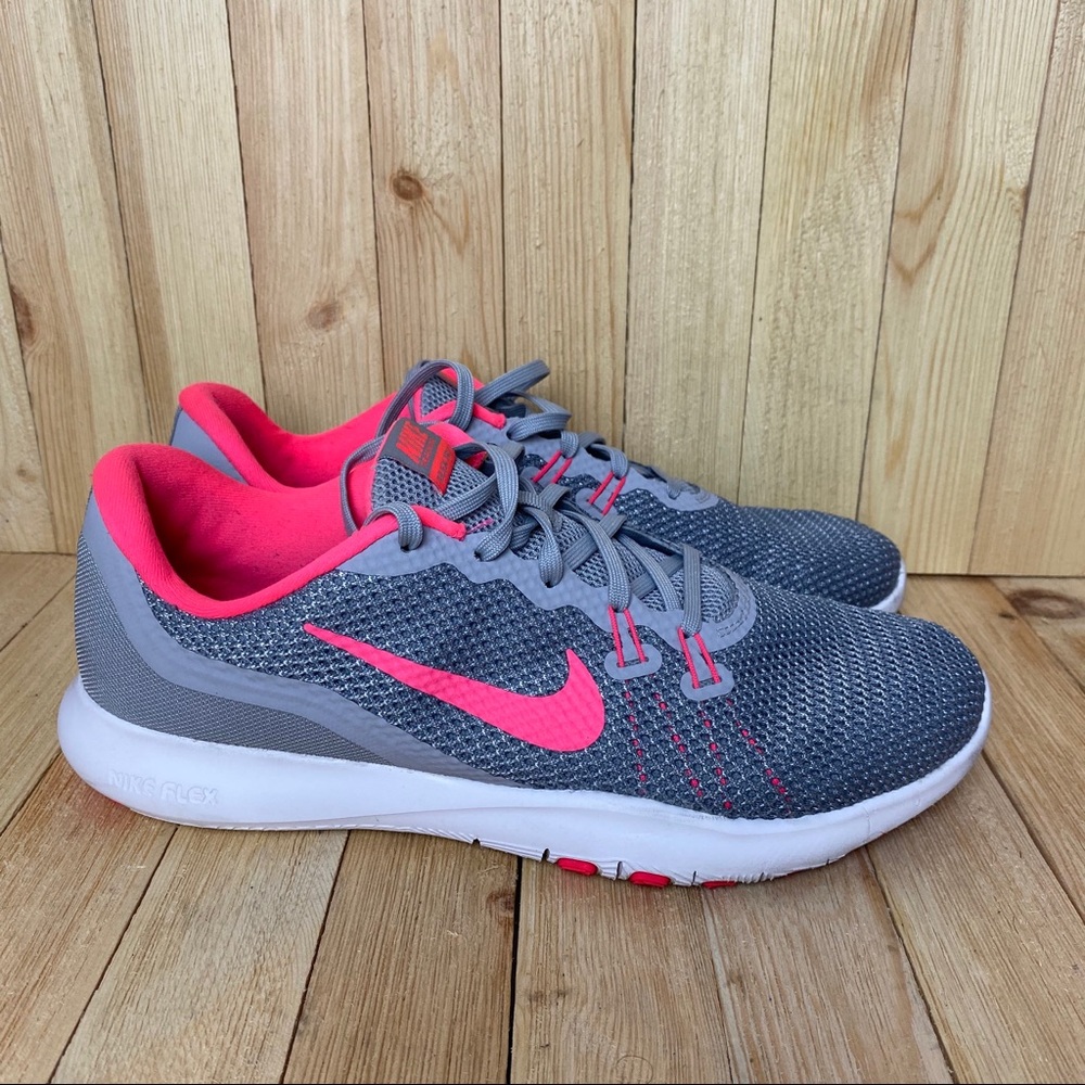 Nike Flex TR 7 Women’s Athletic Shoe Size 10
